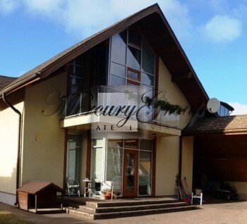 For sale a comfortable single family house in Vecaki...