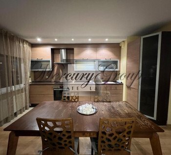Bright and cozy apartment for sale
