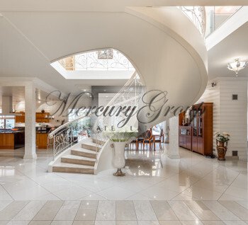 A unique and exclusive private house in Mežaparks