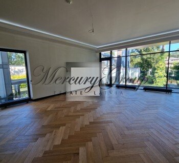 Exclusive apartment Villa Lido