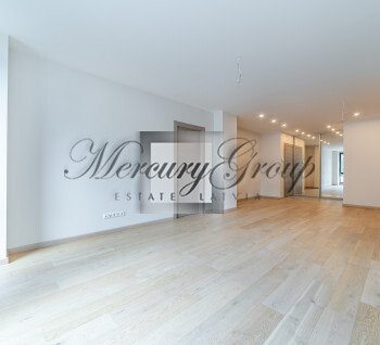 Apartment in a modern multi-apartment building in Riga city center