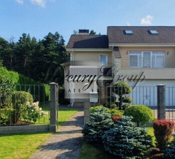 Luxurious villa in a closed village in Mezaparks for sale