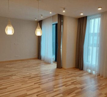 3-room apartment with new finishing for rent.