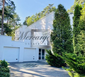Modern private house in Jurmala