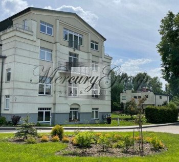 Big stylish 2level apartment 