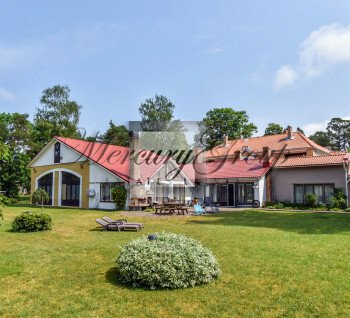 Apart-hotel Villa Leonardo for investment near the sea