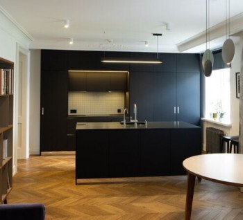 A four-room apartment with a terrace for sale in the city center