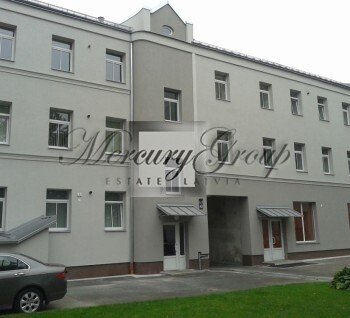 For rent renovated comercial premises