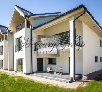 We offer to rent a wonderful villa in Mezapark area!