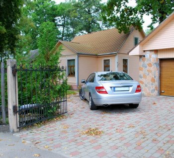 A cozy house in Jurmala for sale!