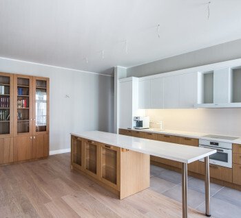 For sale exclusive apartment in prestigious Embassy area