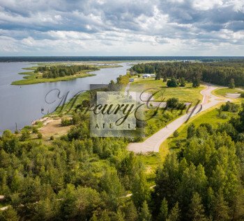 Продается эксклюзивный участок у реки в JURMALA DUNE