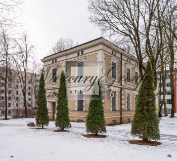 Продаем домовладение в районе Торнякалнс