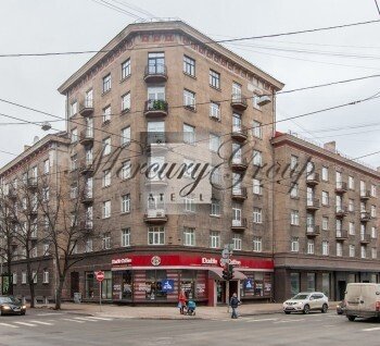 Commercial premises for rent on Stabu Street