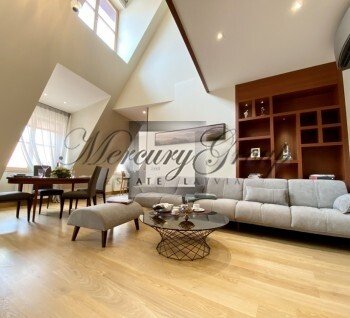 Exclusive two-level penthouse for rent in the Old Town!