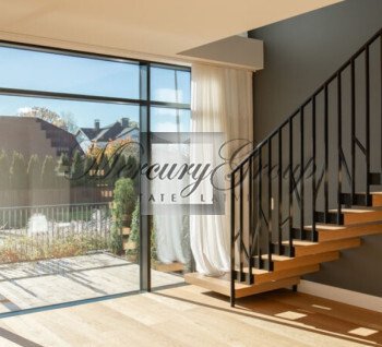 Rental of a Two-storey City Villa