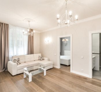 Cozy 1-bedroom apartment in renovated building for sale
