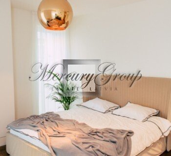Elegant three-bedroom apartment for sale in Riga Quiet centre