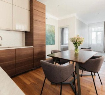 Premium class apartment 100 meters from the sea