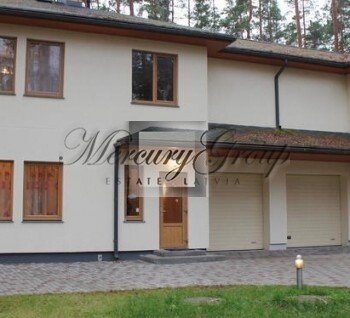 2 storey house in Vaivari