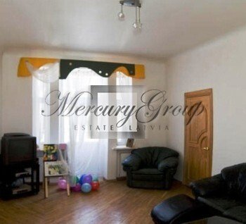 Very cozy apartment for sale in Riga centre on Skolas Street!