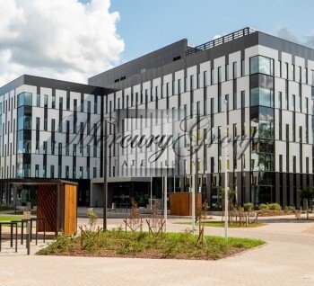 We offer for rent office space close to the airport