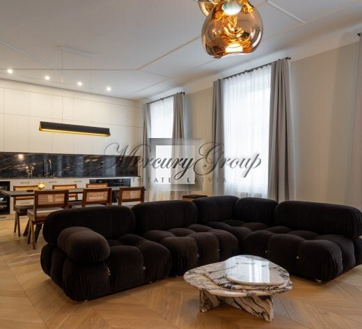 For sale is an exquisite brand-new design apar...