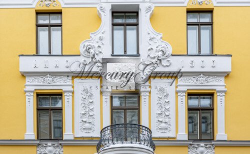 VILLA 11 - Refined and modern project in the quiet center of the city - in one of the first Art Nouveau buildings in Riga.