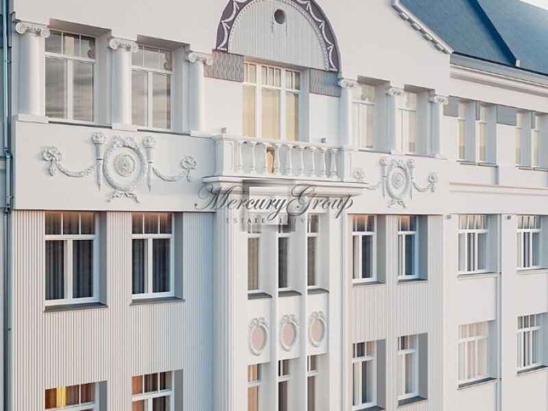 TWENTY - historical building in Embassy area.. Nr. 1