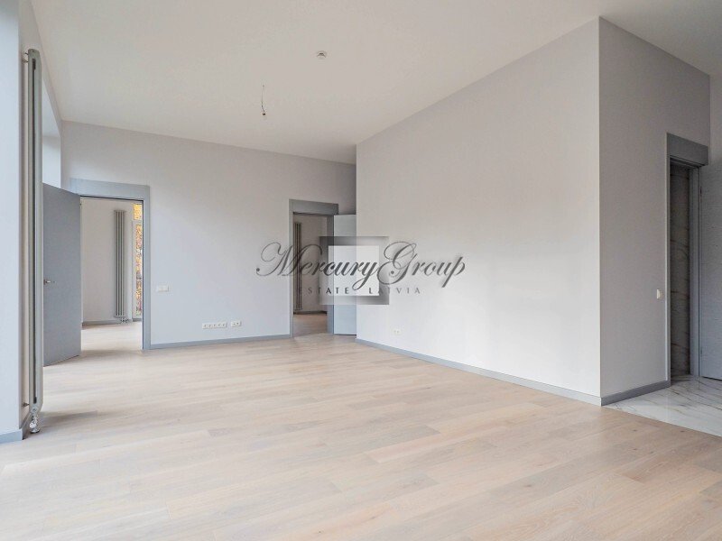 Dzintaru Perle - new club-house in the very center of Jurmala in 500 m from the sea. Nr. 13